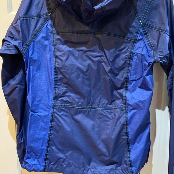 Kuhl rain jacket - Picture 3 of 8